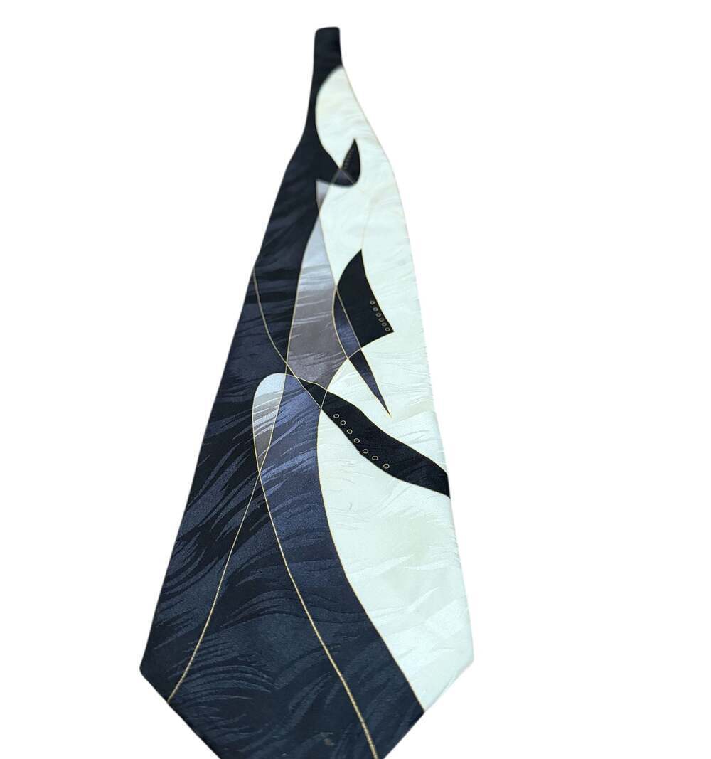 Verona Uomo Collezione 100% Silk Necktie Black Gold Abstract Geometric